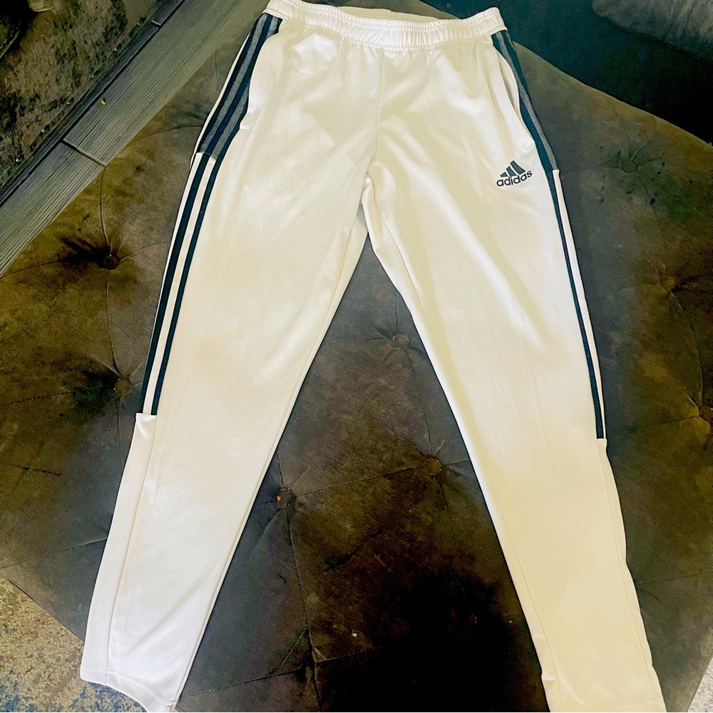 Men’s Adidas Aeroready pants Size M